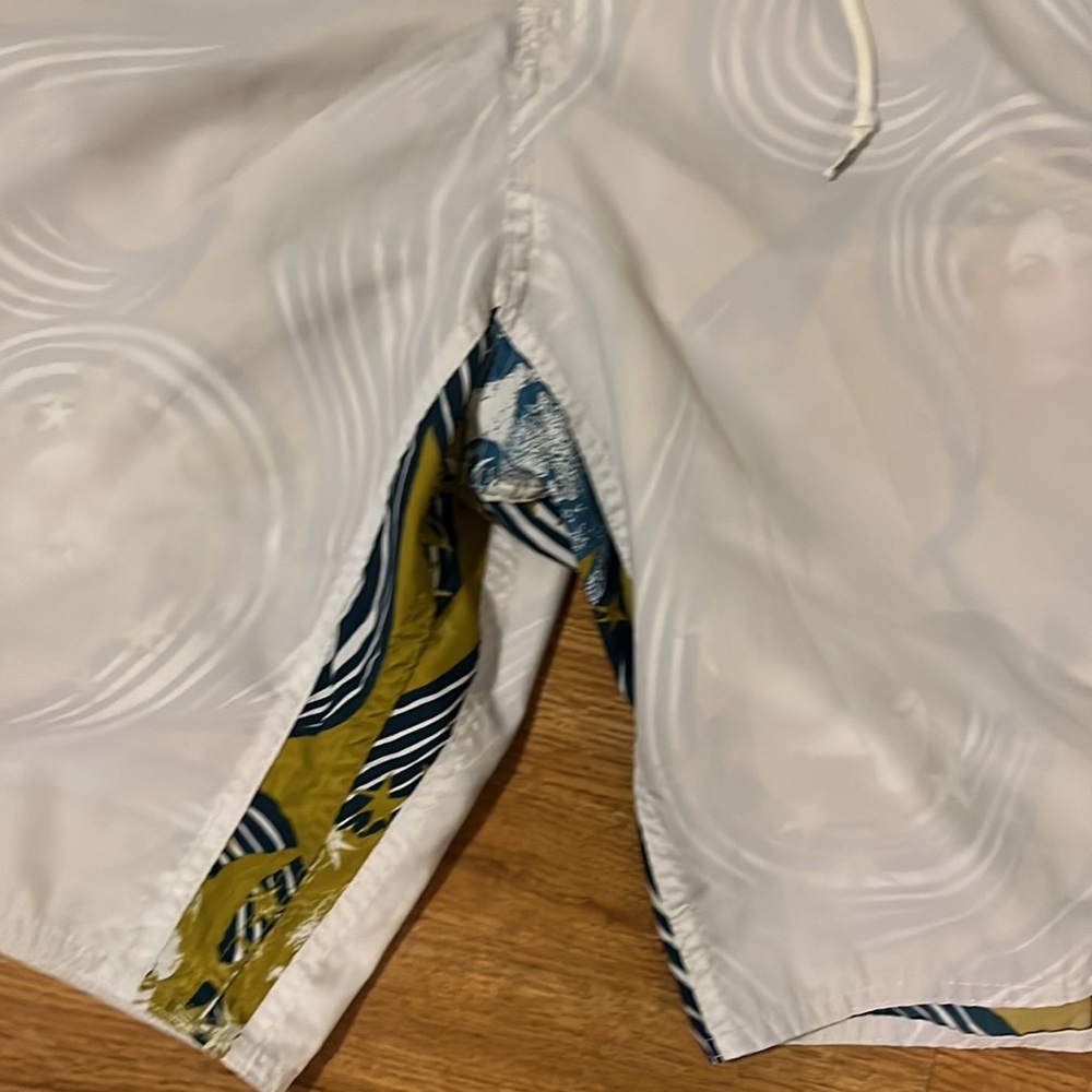 Volcom X Reversible - image 7